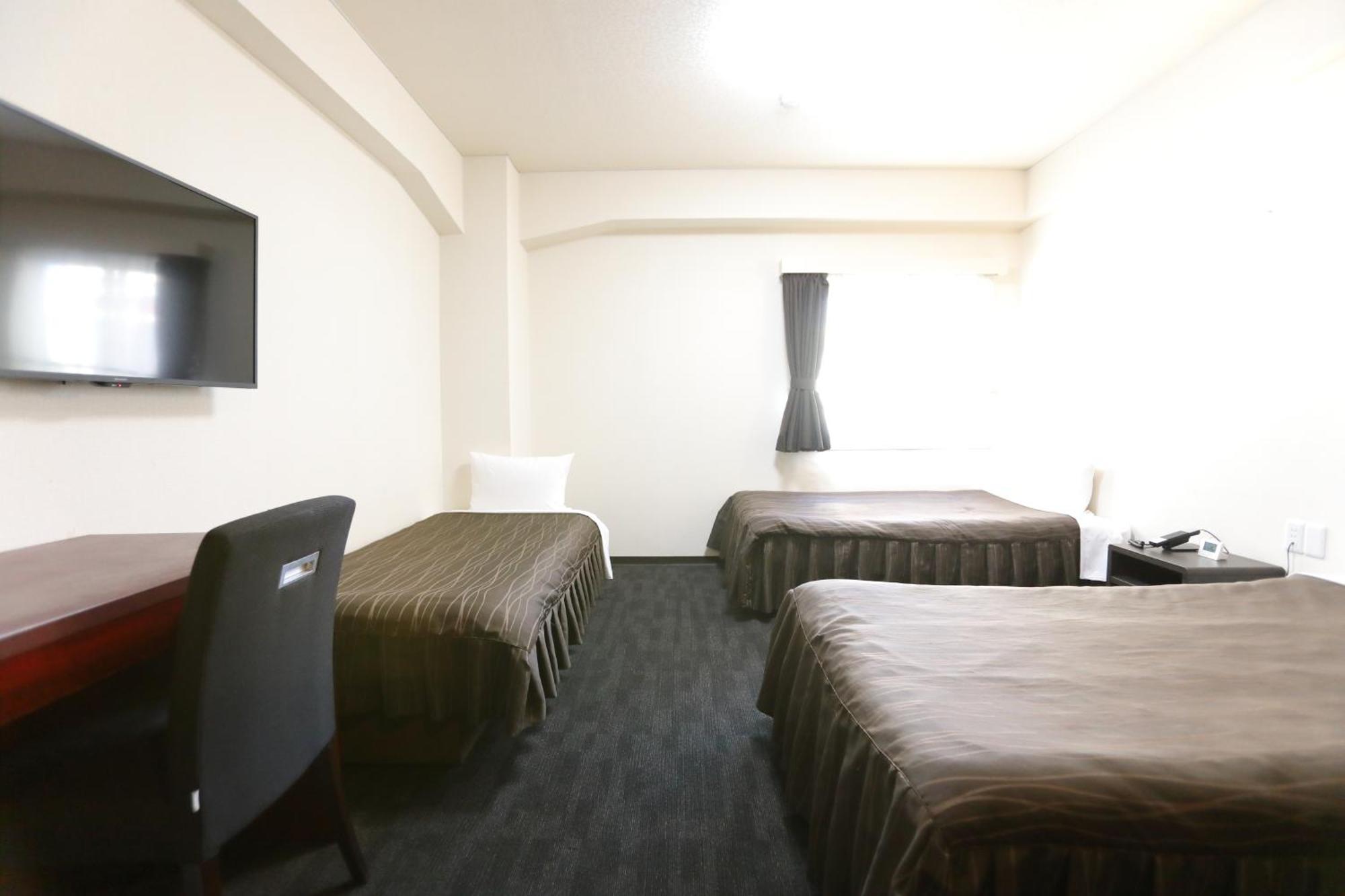 Osaka Corona Hotel Екстер'єр фото