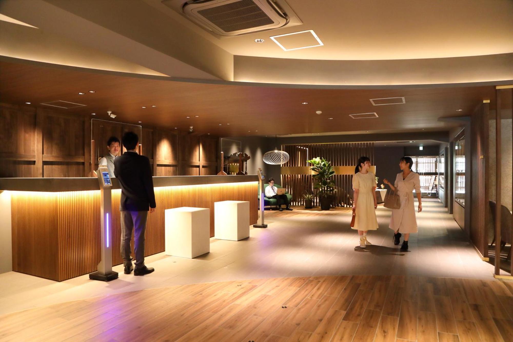 Osaka Corona Hotel Екстер'єр фото